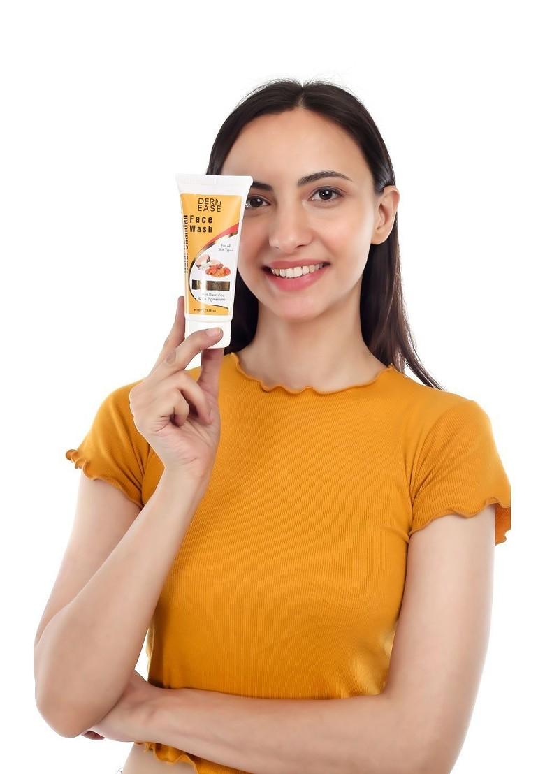 Dermease Haldi Chandan Face Wash For Anti Blemishes De Pigmentation 100 Ml