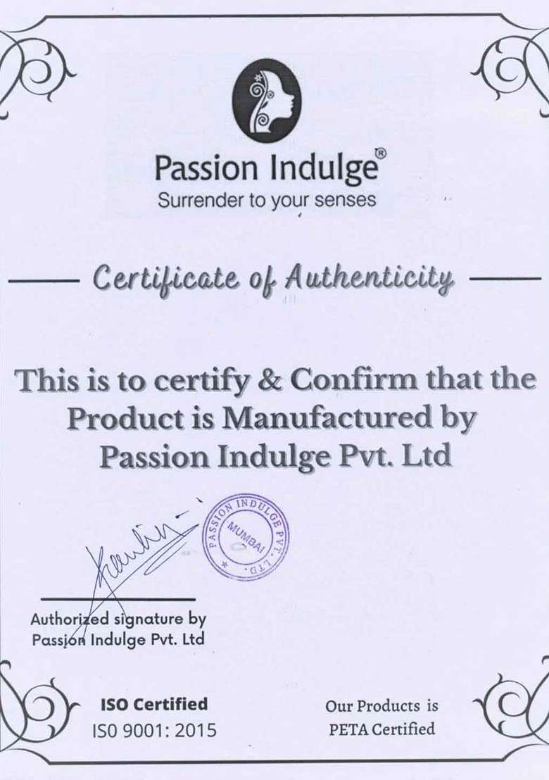 Passion Indulge Fassion Shimmer Face Body Lotion With Jojoba Oil Papaya 100G - Indya