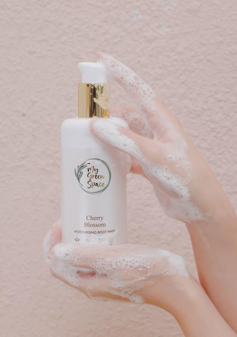 My Green Space Paraben Free Natural Cherry Blossom Moisturising Body Wash 120 Ml