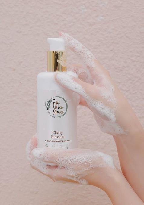 My Green Space Paraben Free Natural Cherry Blossom Moisturising Body Wash 120 Ml
