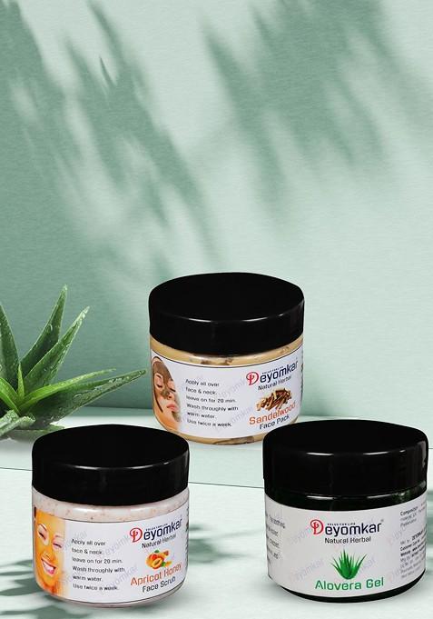 Deyomkar Set Of 4 Natural Herbal Facial Kit
