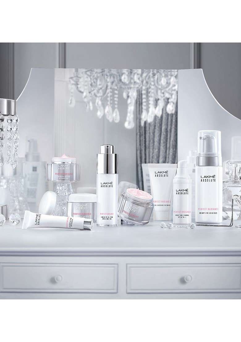 Lakme Absolute Perfect Radiance Skin Brightening Set - Indya