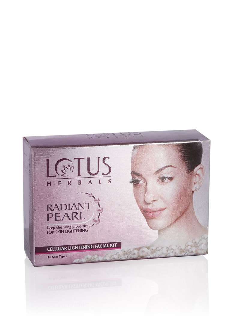 Lotus Herbals Radiant Gold Cellular Glow Pearl Lightening Facial Kit - Indya