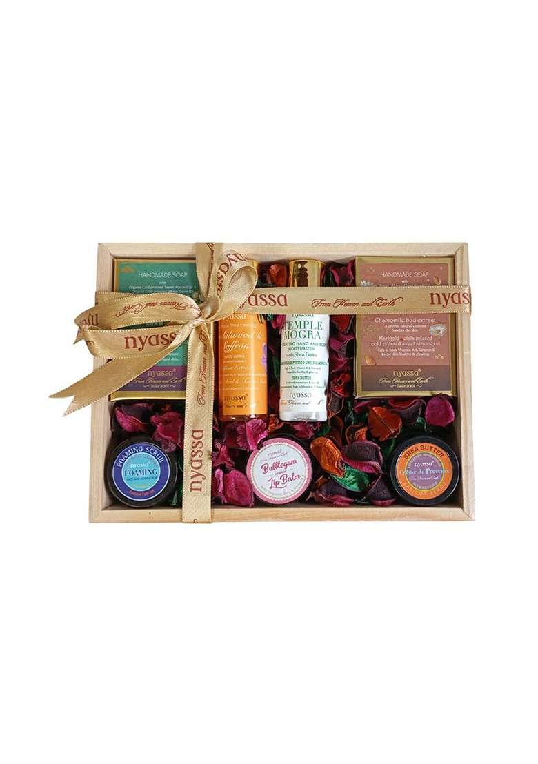 Nyassa Set Of 7 Handmade Soap Body Lotion Lip Balm Face Scrub Gift - Indya