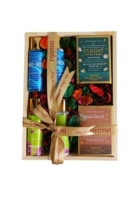 Nyassa Set Of 6 Shower Gel Body Lotion Handmade Soap Gift