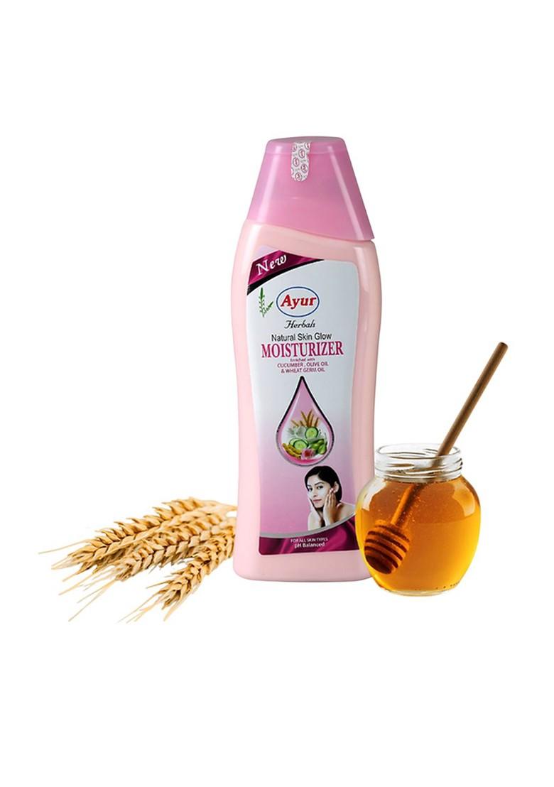 Ayur Herbals Natural Glow Moisturizing Lotion 1000 Ml