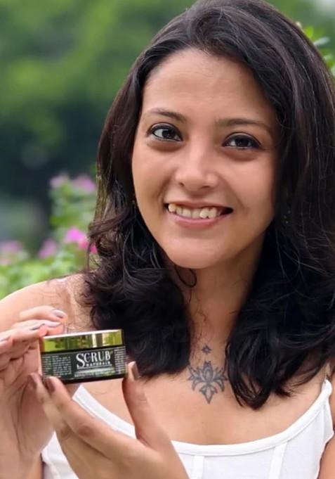 Scrub Naturals Sensitive Skin Ubtan Powder 100 G