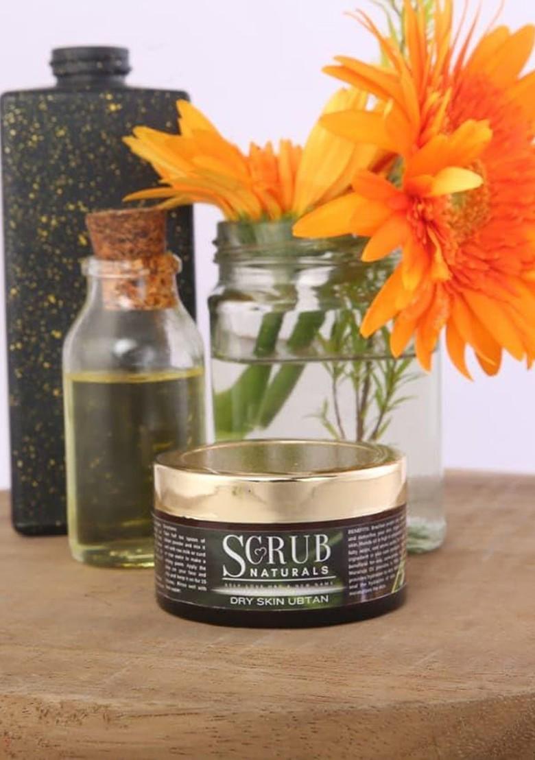 Scrub Naturals Dry Skin Ubtan With Vitamin C 100 G