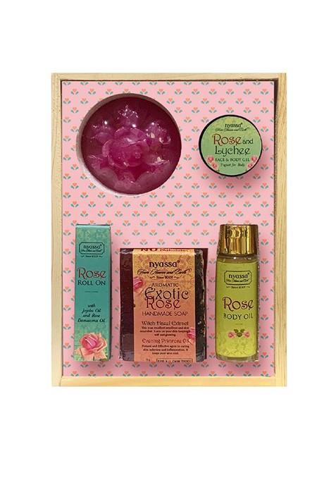 Nyassa A Thousand Roses Gift Set