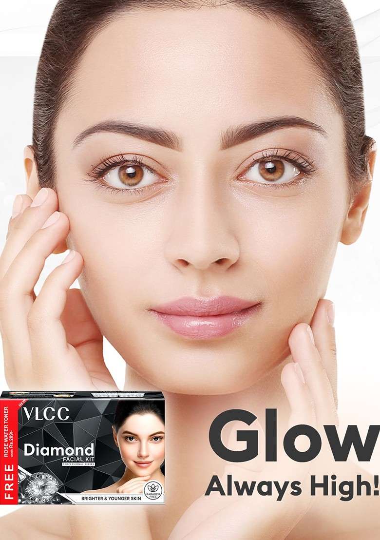 Vlcc Diamond Facial Kit 300G With Free Rose Water Toner Colloidal 100 Ml - Indya