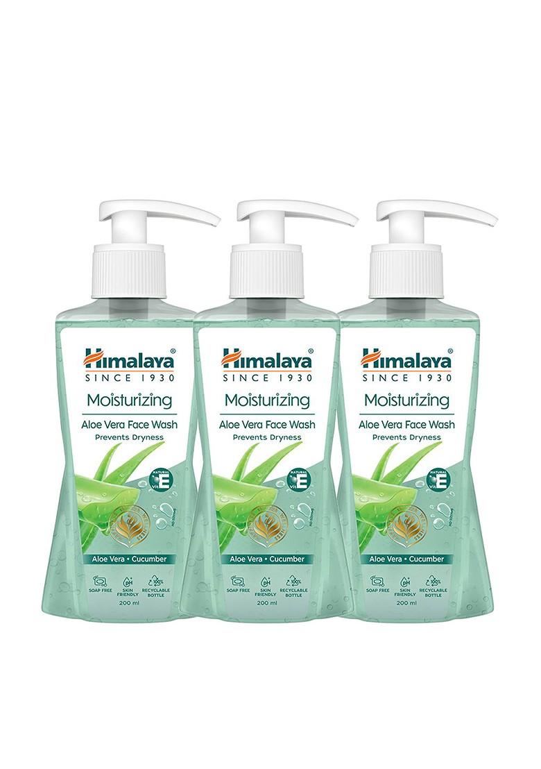 Himalaya Set Of 3 Moisturizing Aloe Vera Face Wash With Natural Vitamin E 200Ml Each