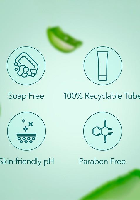 Himalaya Set Of 3 Moisturizing Aloe Vera Face Wash With Natural Vitamin E 200Ml Each