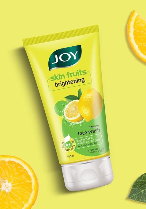 Joy Skin Fruits Lemon Brightening Face Wash To Reveal Natural Glow 150 Ml