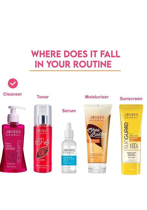 Jovees Strawberry Face Wash With Jojoba Oil For Hydrating Glowing Skin 300 Ml