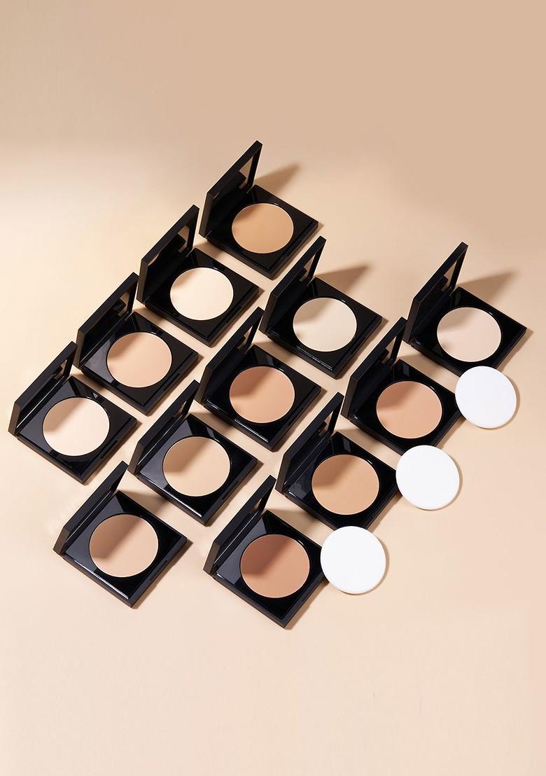 Pac Water Resistant Spf 20 Spotlight Compact Powder 8G Clay 7 5