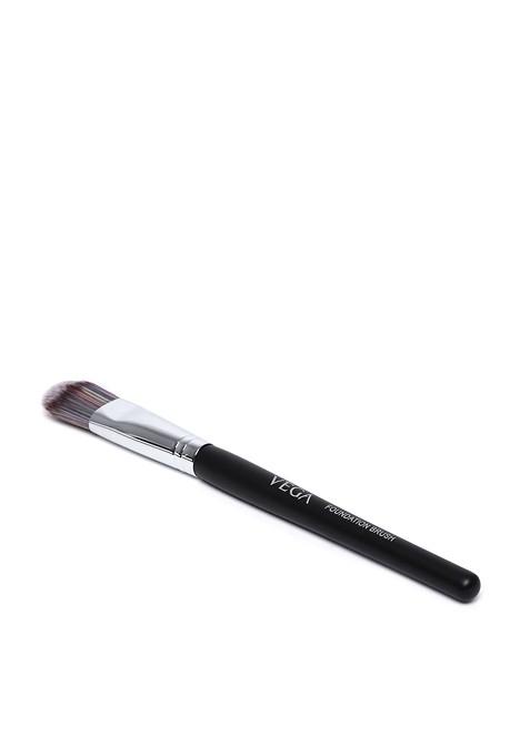 Vega Foundation Makeup Brush Pb 02