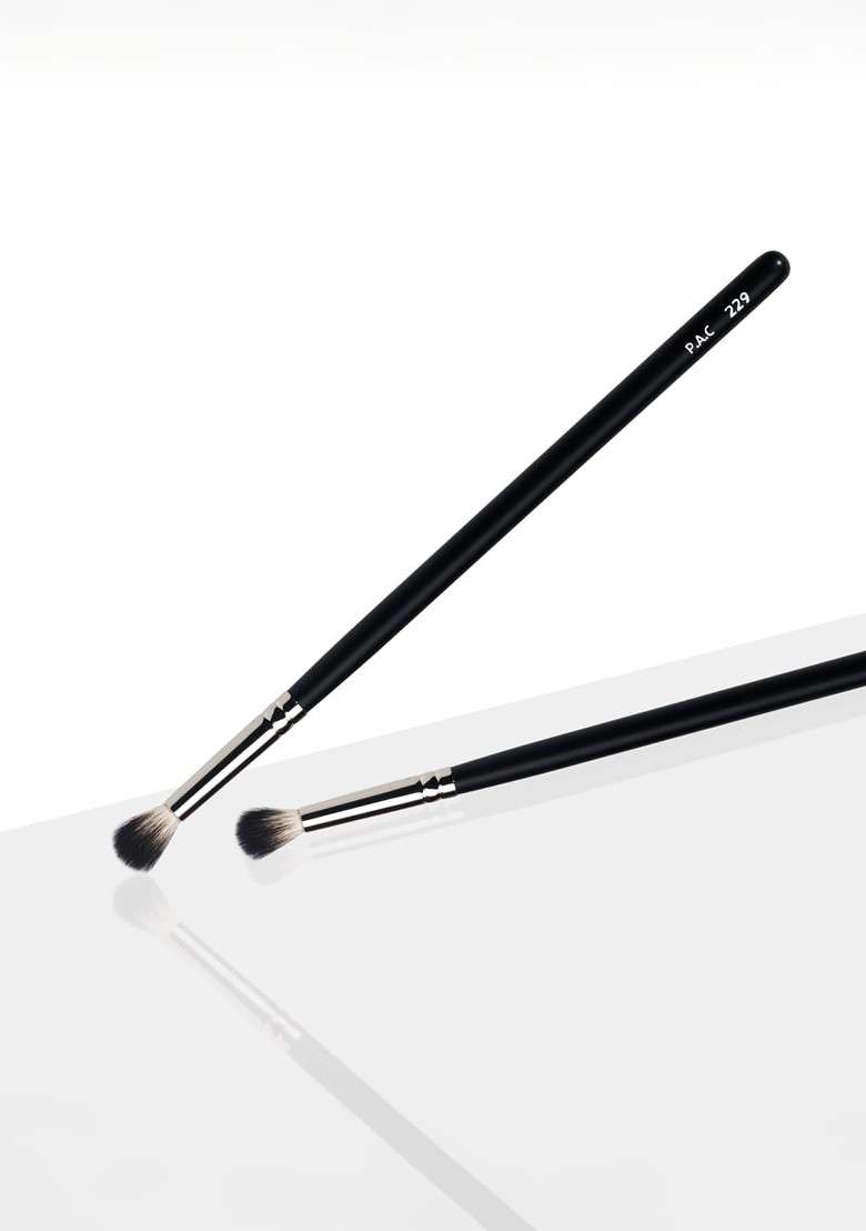 Pac Eyeshadow Blending Brush 229 - Indya