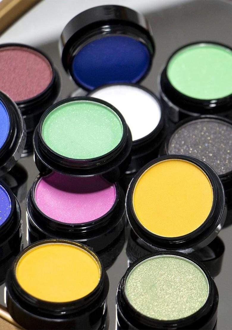 Miss Claire Highly Pigmented Long Lasting Matte Eyeshadow 2 G Shade 0615