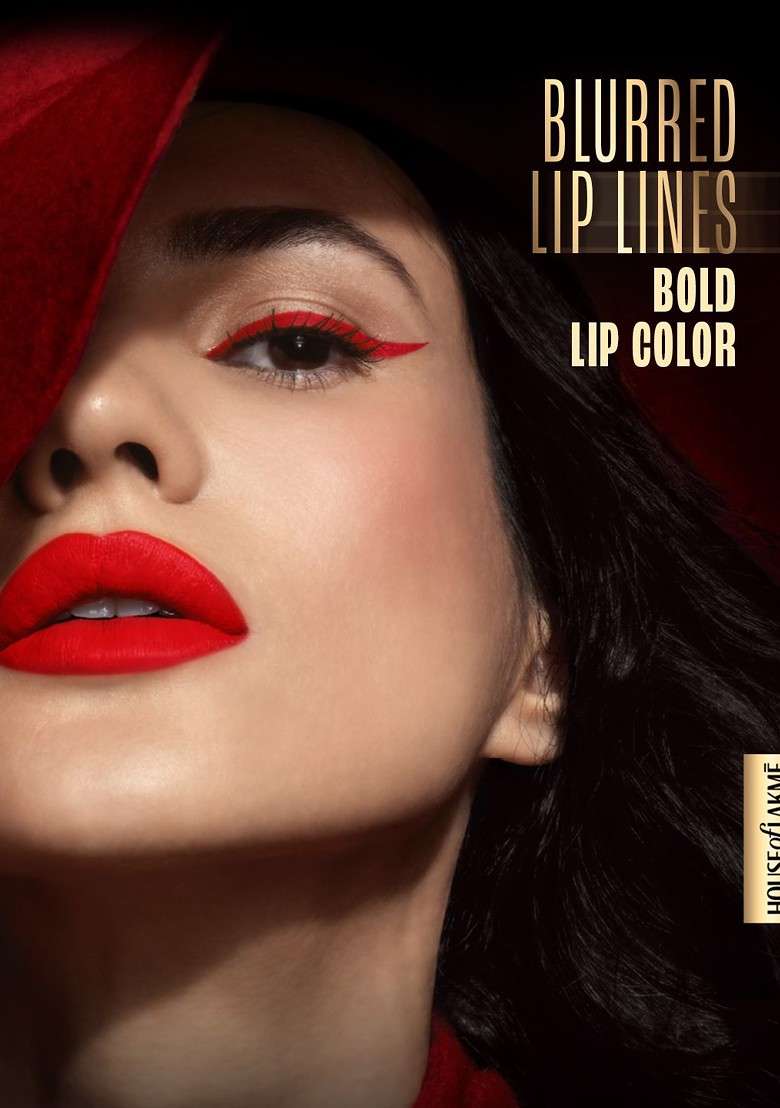 Lakme Absolute Beyond Velvet Matte Bullet Lipstick With Argan Oil 3 4G 101 Red Rage - Indya