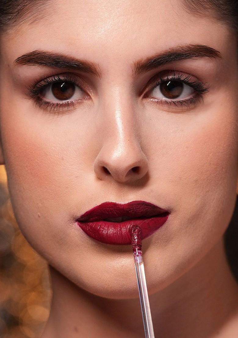 Swiss Beauty Turn On Glaze Liquid Lipstick With Vitamin E 3Ml Mellow Mauve 2