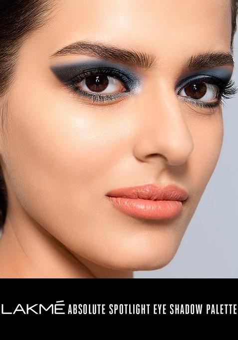 Lakme Glitterati Chroma Chic Eye Shadow Palette For Rich Color Payoff 12G Smoking Glam