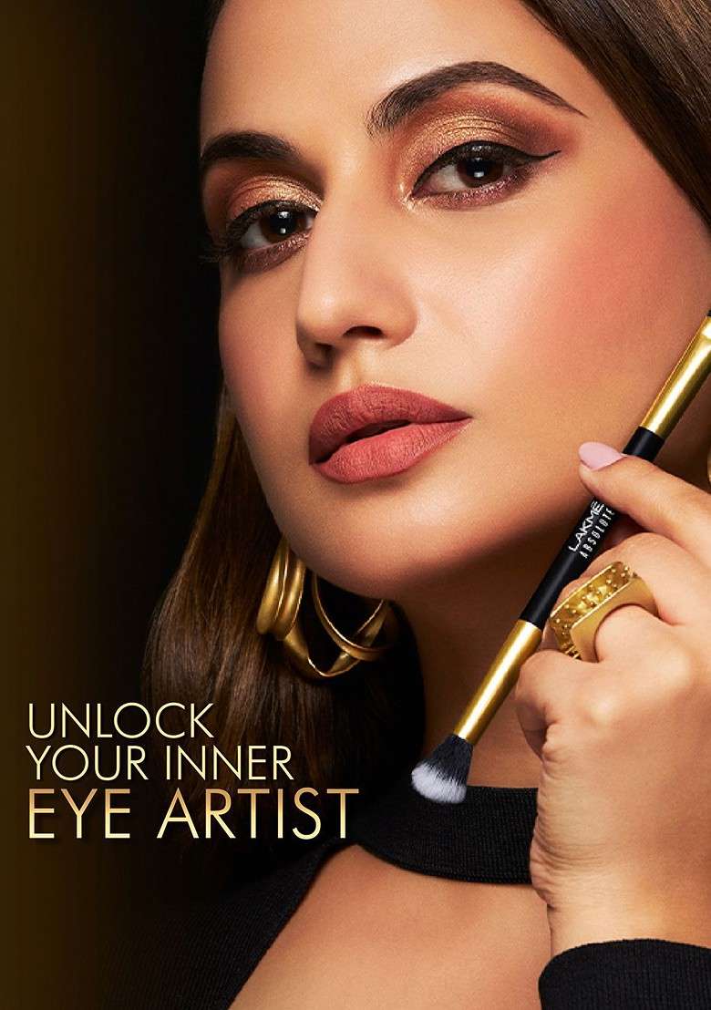 Lakme Absolute Makeup Master Tools Dual Ended Eyeshadow Brush For Effortless Application - Indya