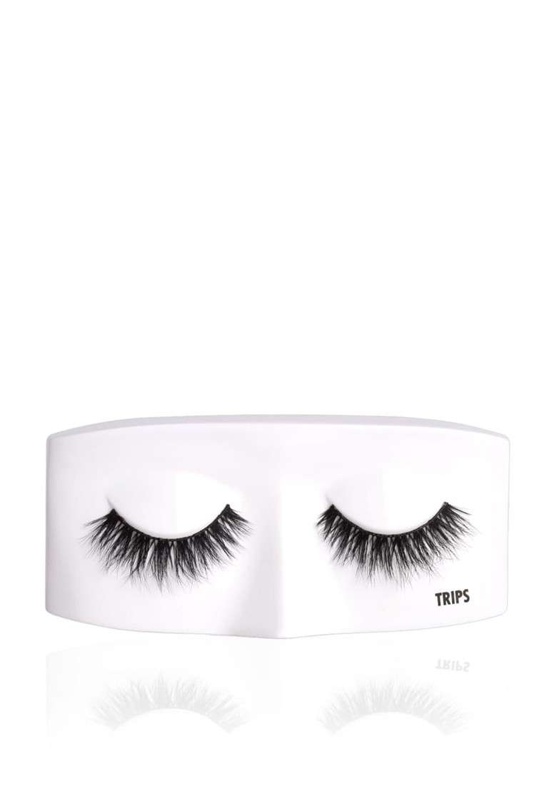 Pac Curl Friendly Ace Of Lashes Trips - Indya