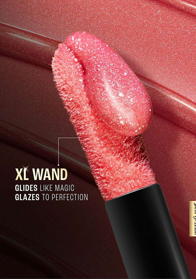 Lakme Glitterati Non Sticky Hydrating Lip Glaze With Vegan Collagen 5Ml Peach Punch - Indya