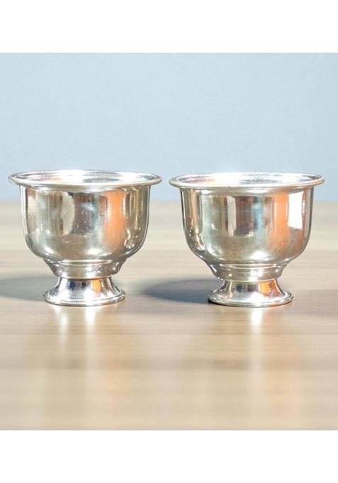 Sigaram 2 Inch German Silver Plain Kum Cup For Home And Temple Pooja Decor K4844 Copper (2 Pieces Silver)
