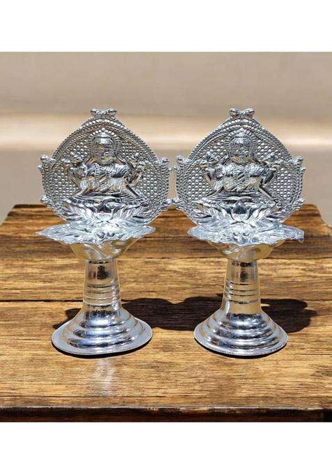 Sigaram Brass 4.5 Inch Fancy Kamakshi Diya For Home Pooja Decore K4564 (2 Pieces Silver)