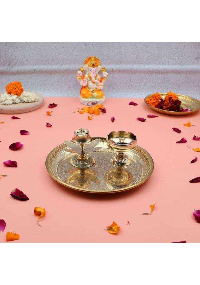 Shri Anand Handcrafted 100% Brass Pooja Thali Plate Set With Tomato Diya & Incense Holder (1 Pieces Gold) - Indya