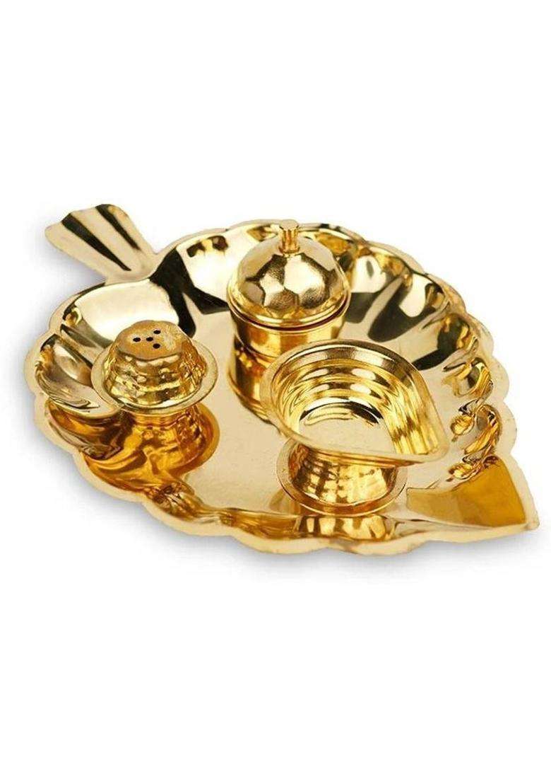 Rudra Centre Leaf Shaped Puja Plate In Brass (Gold) - Indya