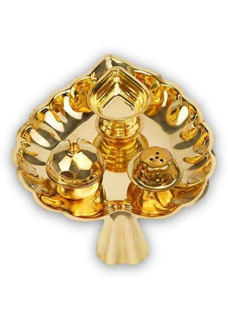 Rudra Centre Leaf Shaped Puja Plate In Brass (Gold) - Indya