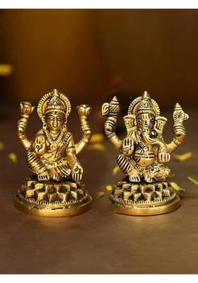 Sunpic Brass Lakshmi Ganesh Idol Combo Set For Diwali Mandir Office & Festive Gift Decorative Showpiece - 7.5 Cm(Brass Gold)