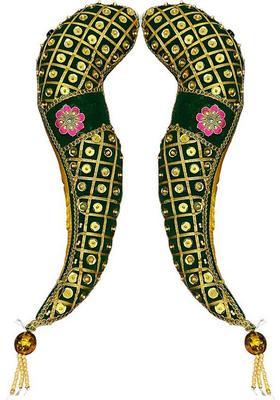 Iae Vagamalai For Goddess Shoulder 1.5 Ft / Thomala Varalakshmi Decoration Set Items Decorative Showpiece - 46 Cm(Fabric Green)