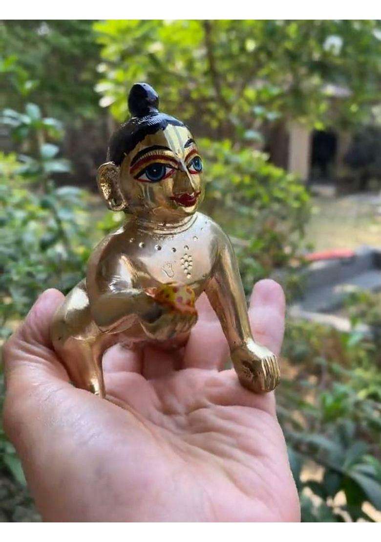Ghungroo World Astadhatu Brass Laddu Gopal Murti Pure Pital Brass Makhan Krishna Murti Idol Decorative Showpiece - 12 Cm(Brass Gold) - Indya