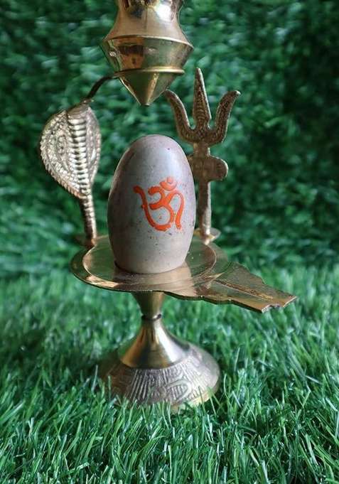 Sanskaari Shiv Shiva Ling Statue Of BrassShivling Kalash Stand Decorative Showpiece - 9 Cm(Metal Gold)