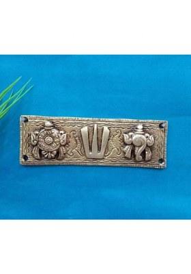 Rci Handicrafts Tirupati Door Hanging Shankh Chakra Namah Latkan Vishnu Shank Chakra Rci06 Decorative Showpiece - 8 Cm(Brass Metal Silver)