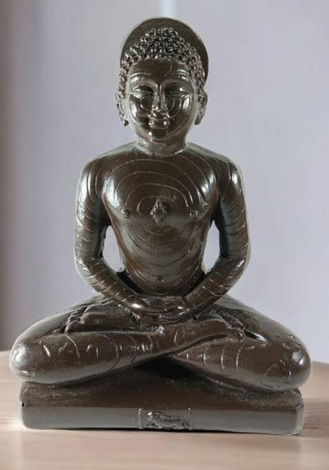 Yuvaansh Creationss Mahaveer Ji Decorative Showpiece - 19 Cm(Resin Black)