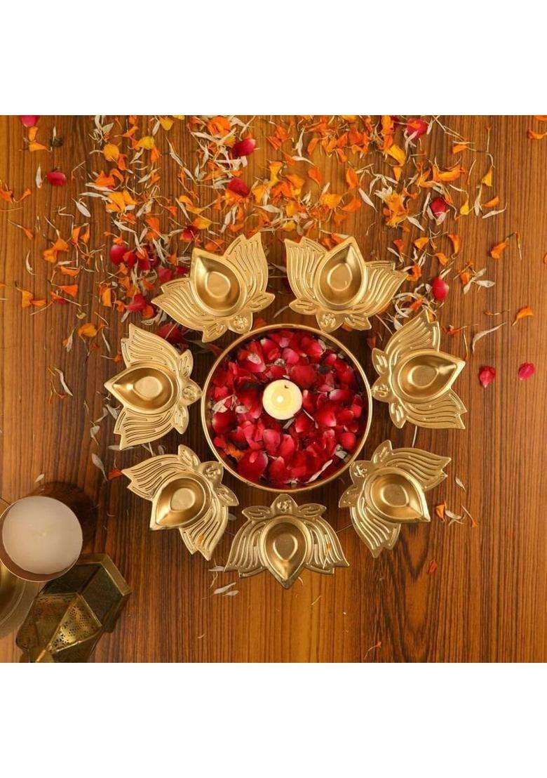 IMRAB CREATIONS Decorative Metal Urli Bowl for Floating Flowers with Diya Border (Dia - 10 Inch) Iron Table Diya Set(Height 2.5 inch) - Indya