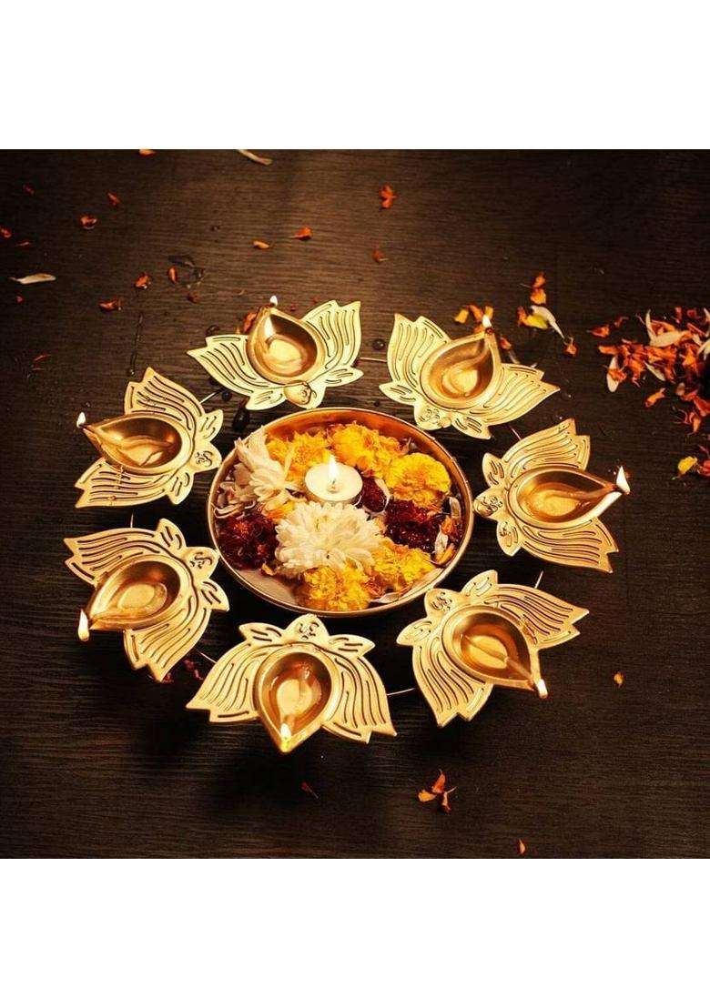 IMRAB CREATIONS Decorative Metal Urli Bowl for Floating Flowers with Diya Border (Dia - 10 Inch) Iron Table Diya Set(Height 2.5 inch) - Indya