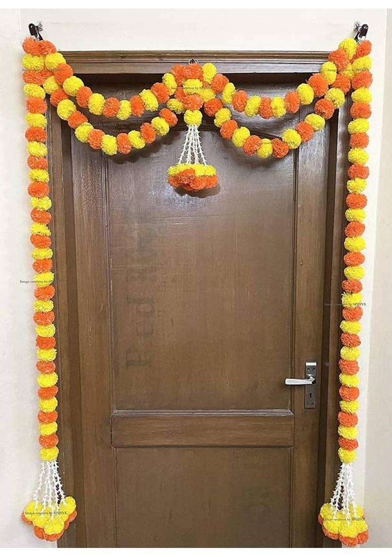 oramsa Ready to use assorted 4inch set of 25 different designs patterns (twenty five) Rangoli Stencil - Indya