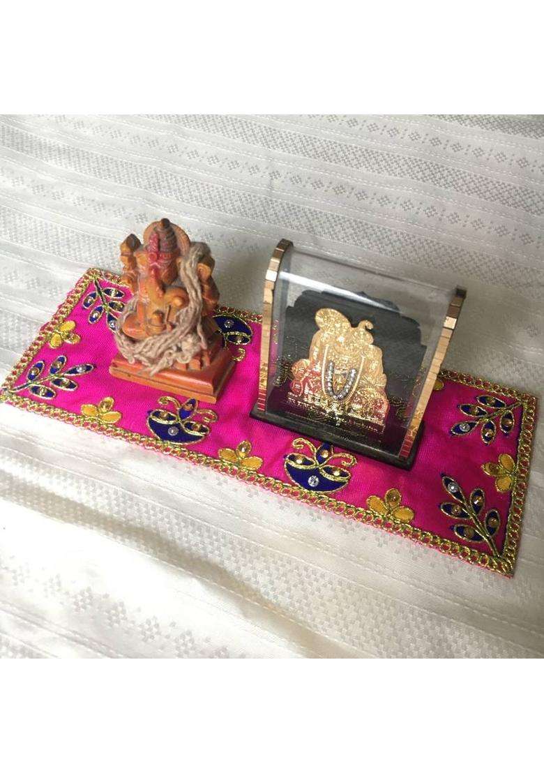 HEMDEV 3 8 Inch Embroidered Multicolor Silk Cloth for Pooja and God Idol Altar Cloth(Pack of 4) - Indya