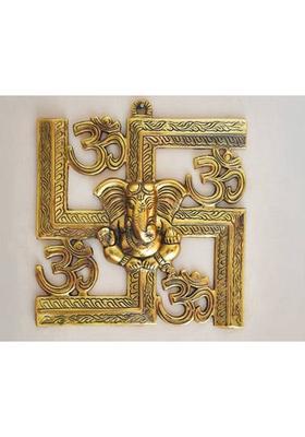 Sai Craft Creations Ganesh Idol on Om Swastik Metal Wall Hanging Ganesh Idols Showpiece Statue | Ganesha Wall Decor | Metal Wall Hanging | Wall Art | Religious Idol Decorative Showpiece - 22.5 cm&nbsp;&nbsp;(Metal, Gold)