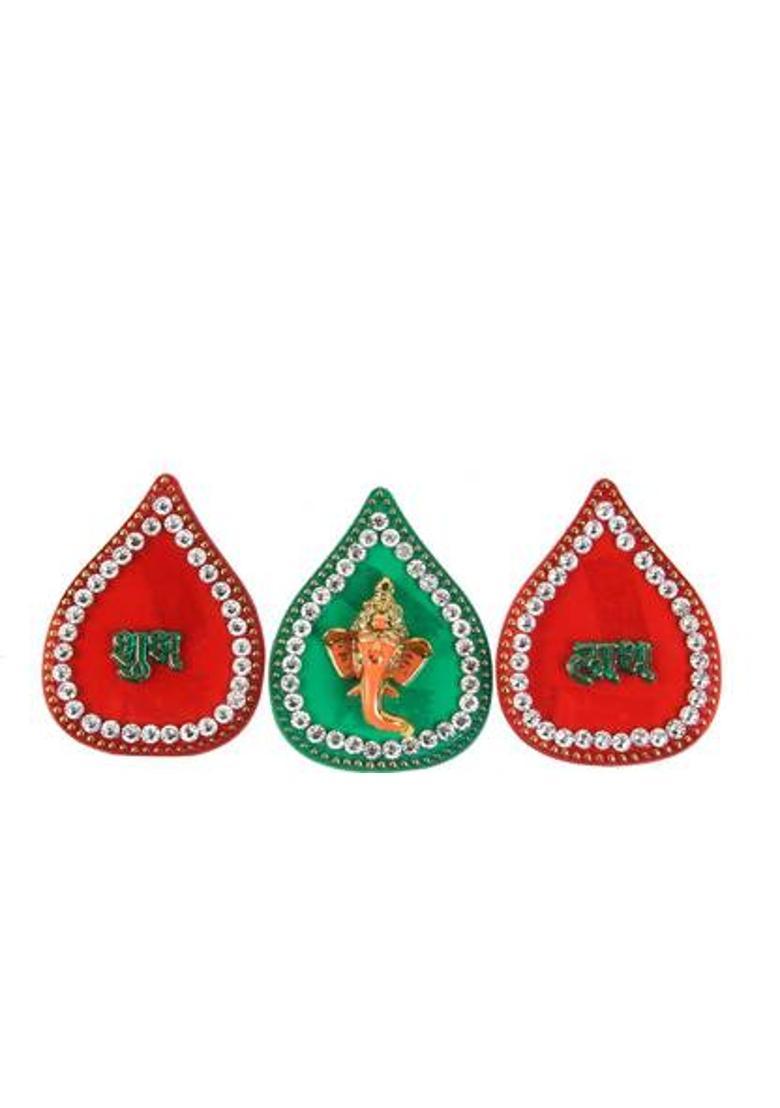 MOISH Decorative Showpiece - 7.5 cm&nbsp;&nbsp;(Brass, Plastic, Red, Green) - Indya