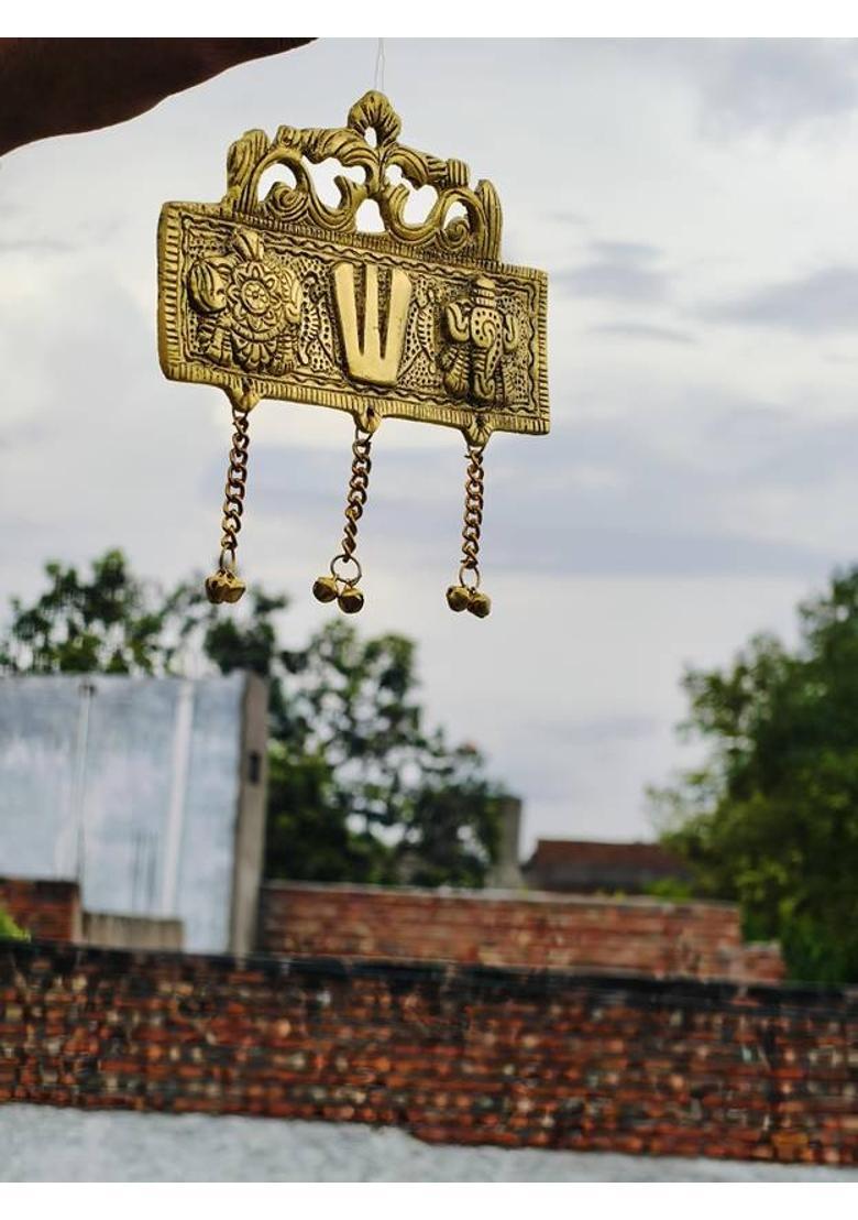 Droppati Enterprises Metal Shankh Chakra Idol Decorative Showpiece - 9.5 cm&nbsp;&nbsp;(Brass, Copper) - Indya
