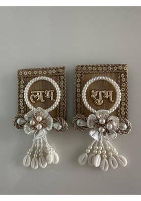 Indie Decor Shubh Labh Hanging with Pearls Floral Design Handmade Wall Decor for Door,Mandir Pack of 2&nbsp;&nbsp;(Red)