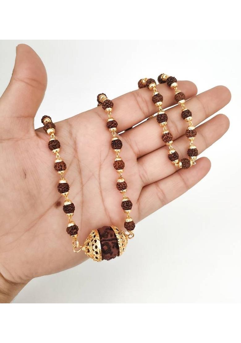 Minprice Natural Rudraksha Bead Mala in High Gold Plated Cap with Big Rudraksha Pendant Gold-plated Brass Pendant - Indya