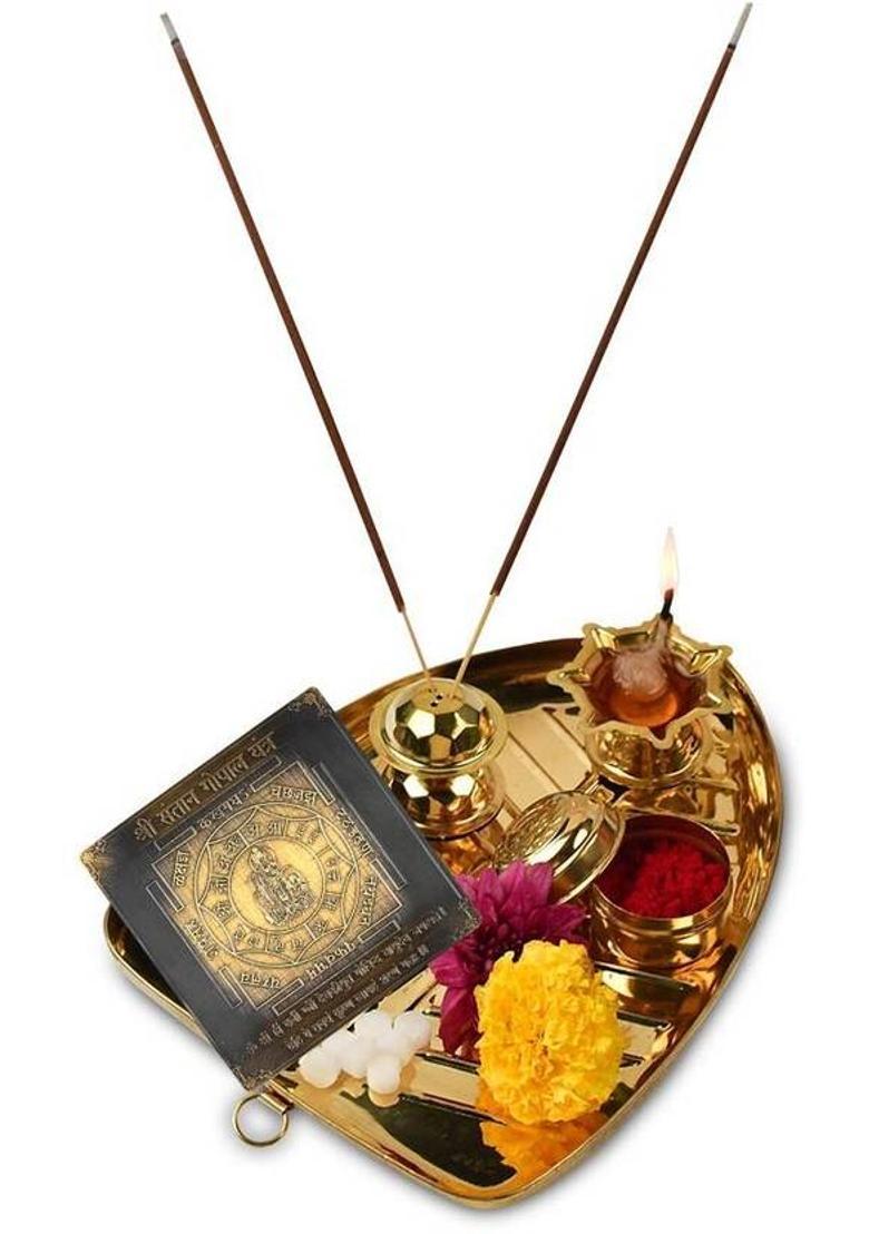 Rudra Centre Shree Santan Gopal Brass Yantra&nbsp;&nbsp;(Pack of 1) - Indya