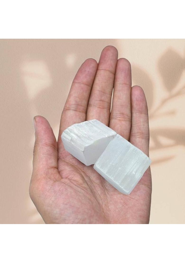 MIRAN AGATE Selenite Crystal Stone Raw for Cleansing Charging,Reiki Healing and Positivity Decorative Showpiece - 3 cm&nbsp;&nbsp;(Crystal, White) - Indya